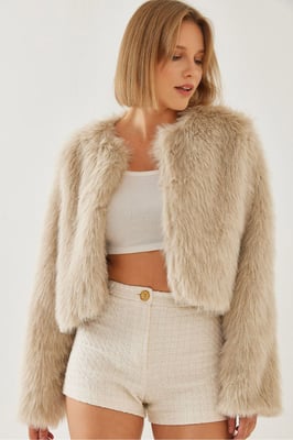 Boxy Crop Nepvachtjas