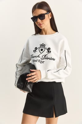 Ronde Hals Geborduurde Sweater