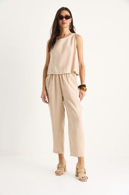 Mouwloze Crew Neck Blouse en Carrof Fıt Broek Set