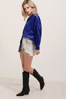 Oversized Satin Knapp-frontskjorta