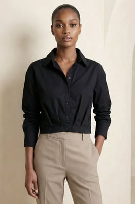 Vriendschappelijke Knopen Crop Shirt