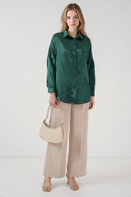 Overgrote Satijnen Knop-Front Shirt