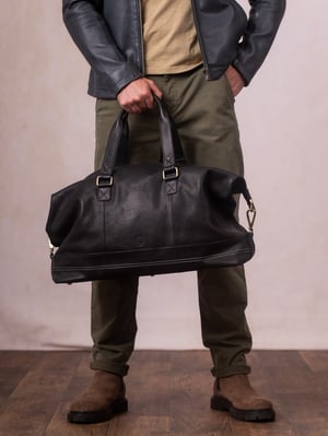 Keswick Leather Holdall in Black