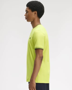 T-Shirt in Lime Green