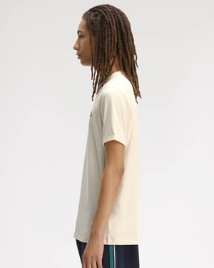 T-Shirt in Cream