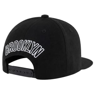 Mitchell & Ness NBA Brooklyn Nets Christmas Day Black Cap