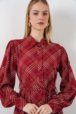 Geklede Midi Shirtjurk met Knoopsluiting