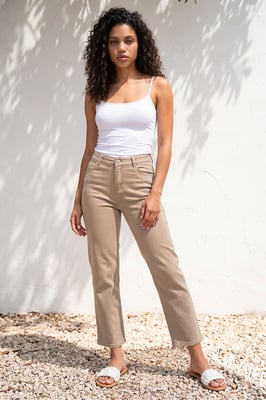 Petite Stretch Straight Leg Jeans