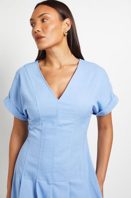 Linen Blend Pleat Detail Midi Dress