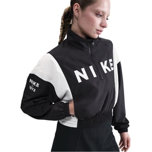 Women's Nike Color Block Windbreaker Jacket in Black/White