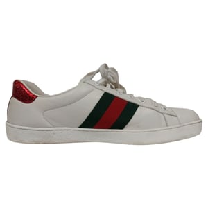 Gucci Ace Bee Low-Top Sneakers in White Leather