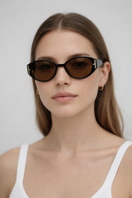 Round Cat Eye Detail Sunglasses In Black