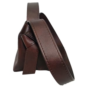 Acne Studios Mini Musubi Axelväska i Brunt Kalvskinn
