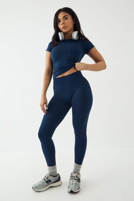 DSGN Studio Sport Contour Bum Scrunch Seamless Legging