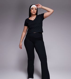 4505 Curve Icon soft touch v neck performance baby t-shirt in black