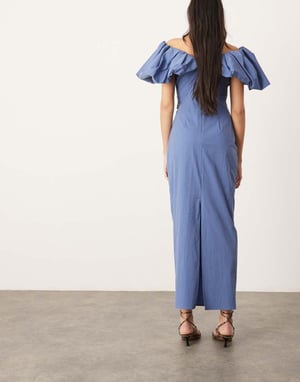 ASOS EDITION bardot rynkad puffärmar maxiklänning i blått