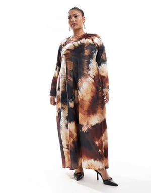ASOS DESIGN Curve satinbias maxi-klänning med knappdetalj i suddig blommönster
