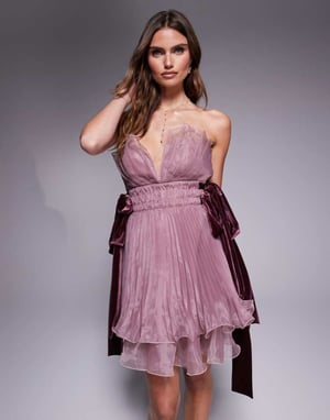 ASOS LUXE plisserad organza bandeau mini klänning med rosetter i lila