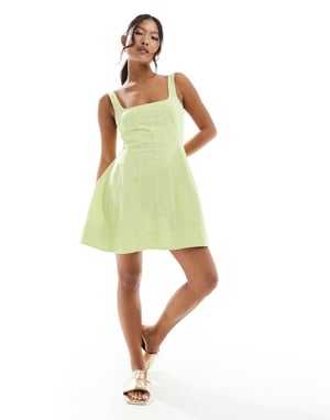 ASOS DESIGN Petite sömmad mini tennis klänning i lime