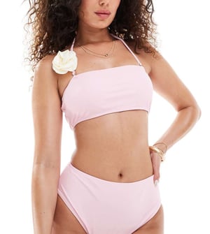 In The Style exklusiva bikiniunderdelar med hög skärning i babyrosa