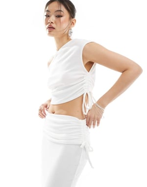 Missyempire off shoulder topp set i elfenben