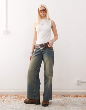 COLLUSION tie side detail top