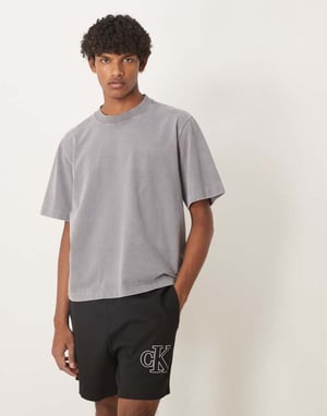Calvin Klein Jeans applique logo knitted shorts in black