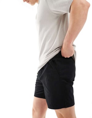 Jack & Jones chinoshorts med dragsko i svart