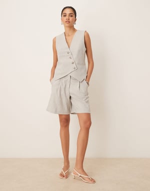 YAS tailored pleat front longline short co-ord in light grey melange