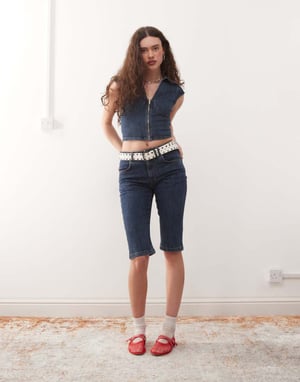 COLLUSION X000 low rise capri jean co-ord in mid blue