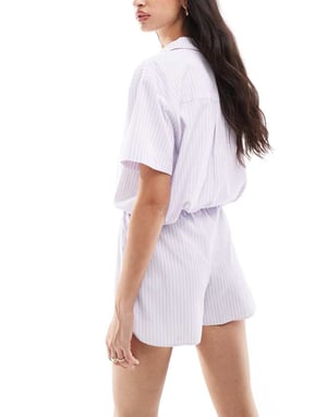 Miss Selfridge poplin shorts med dragsko i lila randig