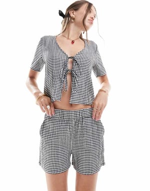 JDY shorts-set i rutig mönster