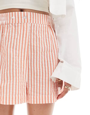 ASOS DESIGN Petite shorts med elastisk midja i orange rand