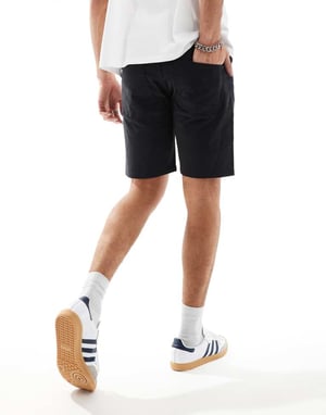 Ben Sherman slim fit 5-fickorsshorts i svart