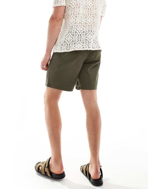 ASOS DESIGN chinoshorts i khaki