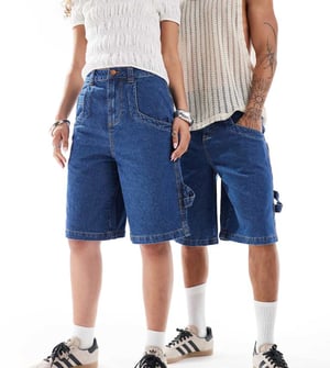 Återvunnen vintage unisex längre denim snickarbukshorts i indigo