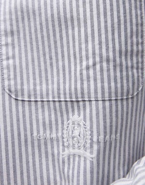 Tommy Jeans oxford shirt with crest logo in navy stripe