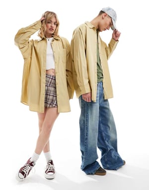 COLLUSION unisex oversized t-shirt i sand