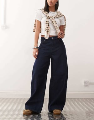 Reclaimed vintage wide leg barrel jean in indigo rinse wash