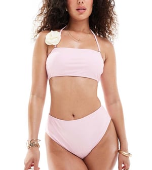 In The Style exklusiv cami med kontrasterande korsett-detalj bikiniöverdel i babyrosa