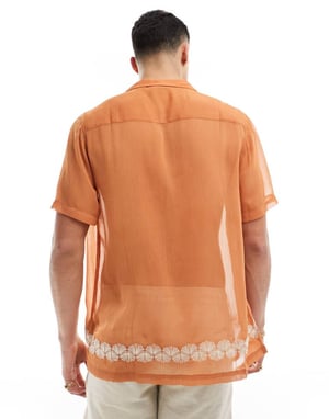 ASOS DESIGN avslappnad skjorta med krage och broderad kant