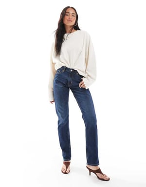 Monki Ako mid waist slim fit jeans i havsblå