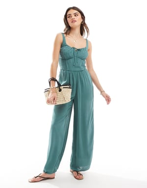 Hollister jumpsuit i grön