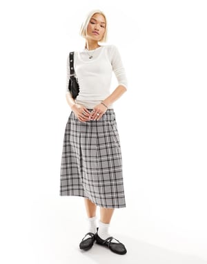 ENDAST långärmad lager-blus i off-white