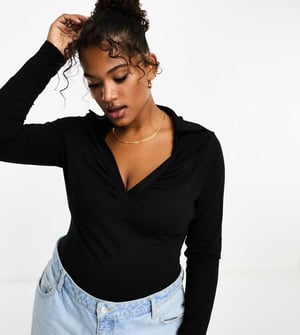 ASOS DESIGN Curve bomull modal skjortbodysuit i svart