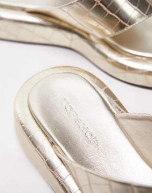Topshop Jonah tånagel fotbädd sandal i guld