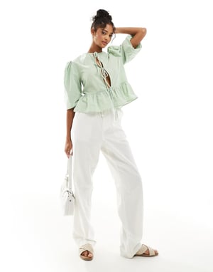 ASOS DESIGN linneblandning knytframs peplum blus i grön
