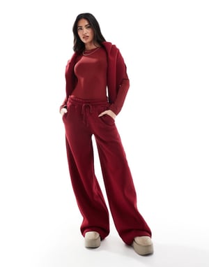 Miss Selfridge tung fleecefoder vid ben jogger svett set i bourgogne