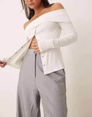 ASOS DESIGN skräddarsydda avslappnade raka byxor i grått