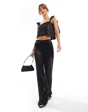 ASOS DESIGN premium pärlade skräddarsydda byxor i svart